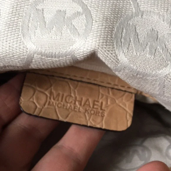 Michael Kors Saddle Crossbody Mini Bag - Picture 10 of 16